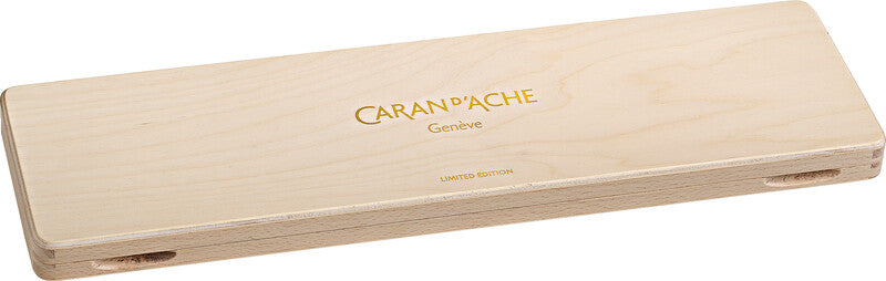 Caran d-Ache Caran d'Ache – Neocolor II – Wachsmalkreiden – Set – 50 Farben, in Holzschachtel