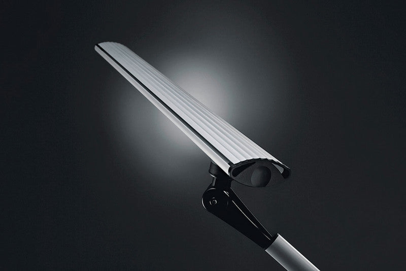 Hansa LED-Tischleuchte Delight – 5-stufig dimmbar, Blendschutz, dreh- und neigbar – 4000 K – 1’121 lm 12 W