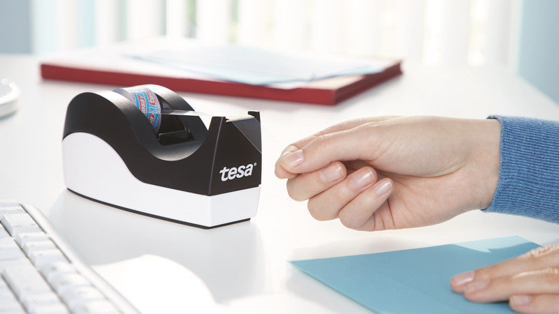 tesa Tischabroller Easy Cut – für Rollenbreite bis 19 mm, für Bandlänge bis 33 m, rutschfest, Metallmesser