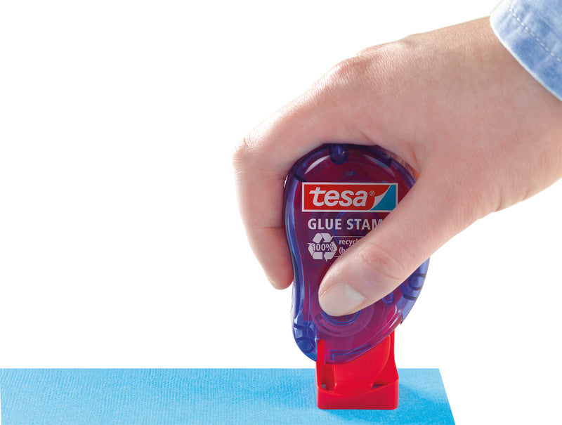TESA Klebestempel – permanent, transparent, lösungsmittelfrei, geruchsarm, für Papier, Karton, Fotos und mehr