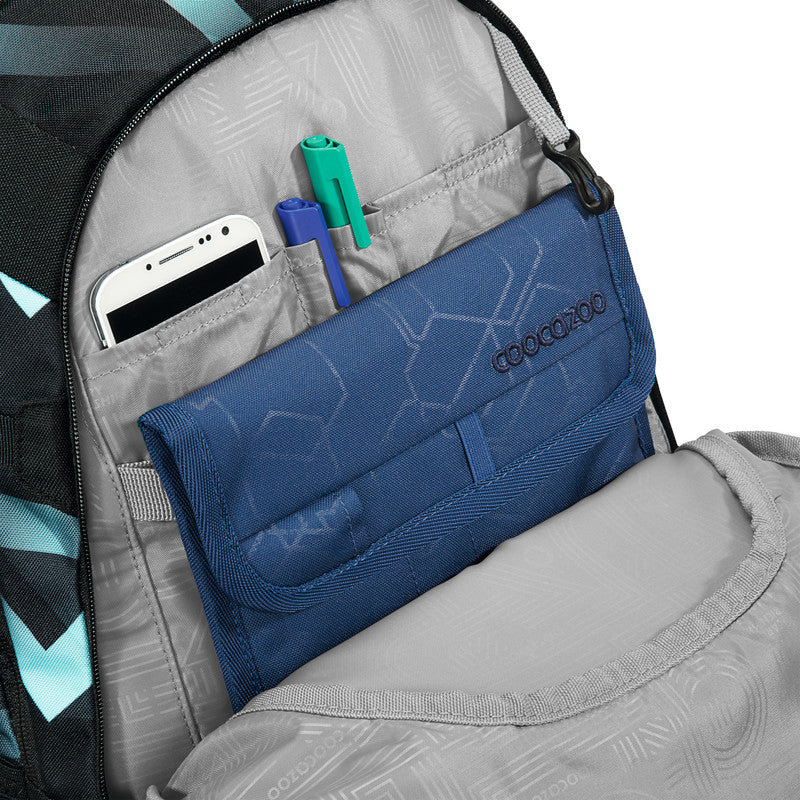 Coocazoo Rucksack Mate – Laser Lights – 30,0 × 44,0 × 23,0 cm – aus 100% recyceltem PET