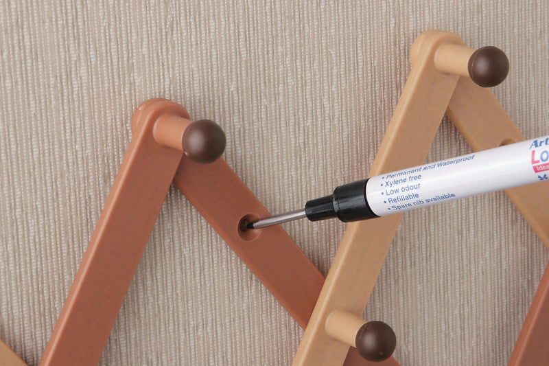 Artline Permanent Marker – schwarz