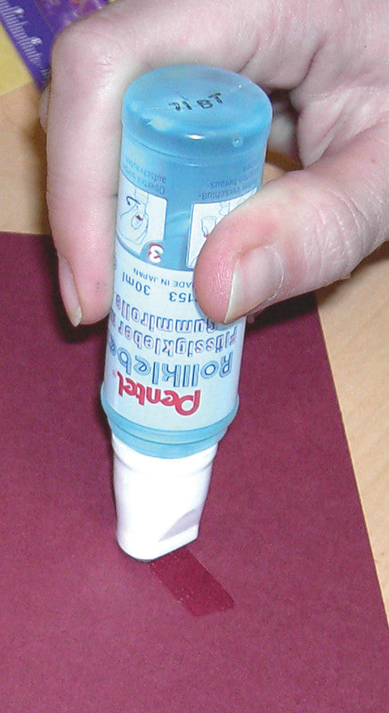 Pentel Roll'n Glue Rollkleber – Roller, permanent, transparent, tropffrei, auswaschbar, für Papier, Karton