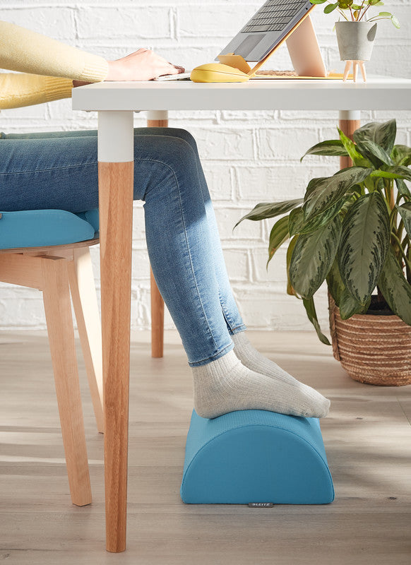 Leitz Fussstütze Ergo Cosy – 26×40,5×14 cm, sanftes Blau