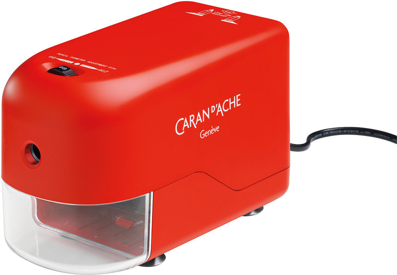 Caran d-Ache Caran d'Ache Spitzer – elektrisch, netzbetrieben, mit Behälter, für Bleistifte & Farbstifte 8–12 mm, Kunststoff, rot, 477