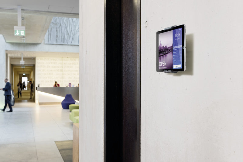 Durable Wand-Tablethalter – für Tablets 7–13", Aluminium/Kunststoff, silber metallic