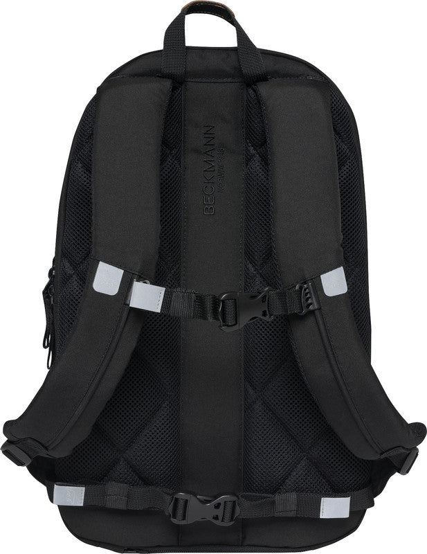 Beckmann Rucksack Urban Midi – Schwarz – 29,0 × 44,0 × 21,0 cm – aus recycelten PET-Flaschen (rPET)