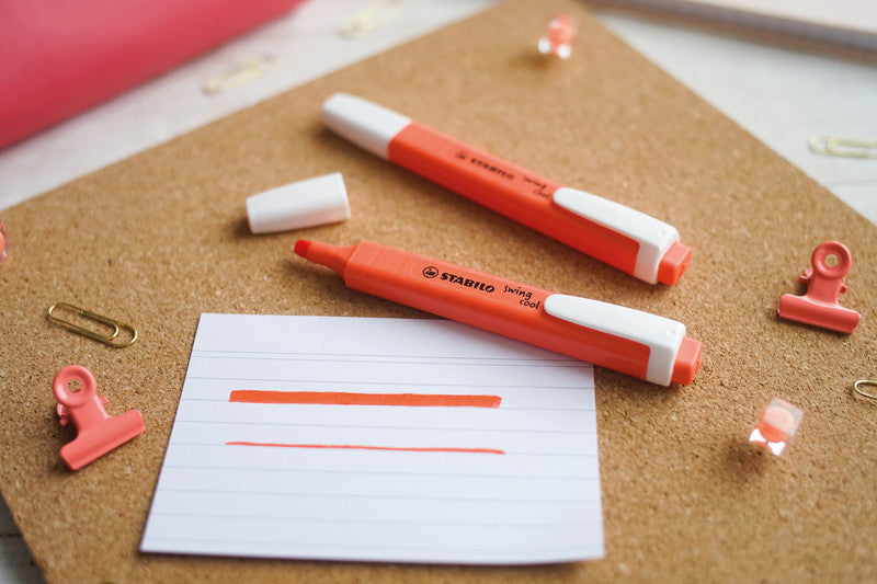 STABILO swing cool Textmarker Set 4 Pastellfarben – Keilspitze, 1–4 mm