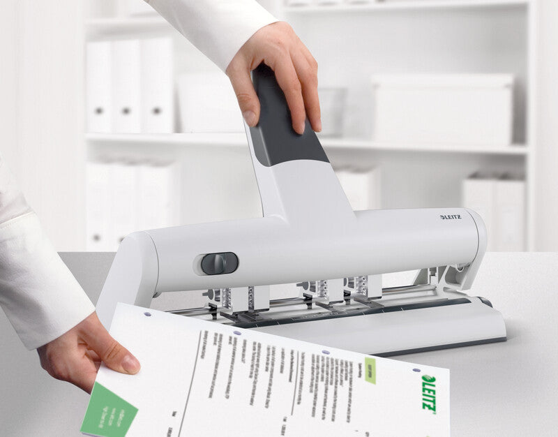 Leitz Mehrfachlocher – für Formate bis A2, Schlitz 6 mm