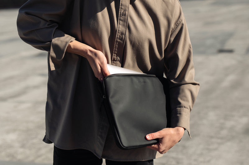 Beckmann Street Notebook-Schutzhülle – für Notebooks bis 15", wasserabweisend, recyceltes PET (rPET), schwarz